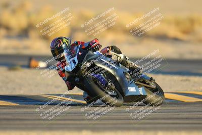 media/Nov-17-2024-CVMA (Sun) [[1fec520723]]/Race 18-Supersport Middleweight/